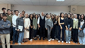 Kula MYO’da yeni öğrencilere oryantasyon toplantısı düzenlendi
